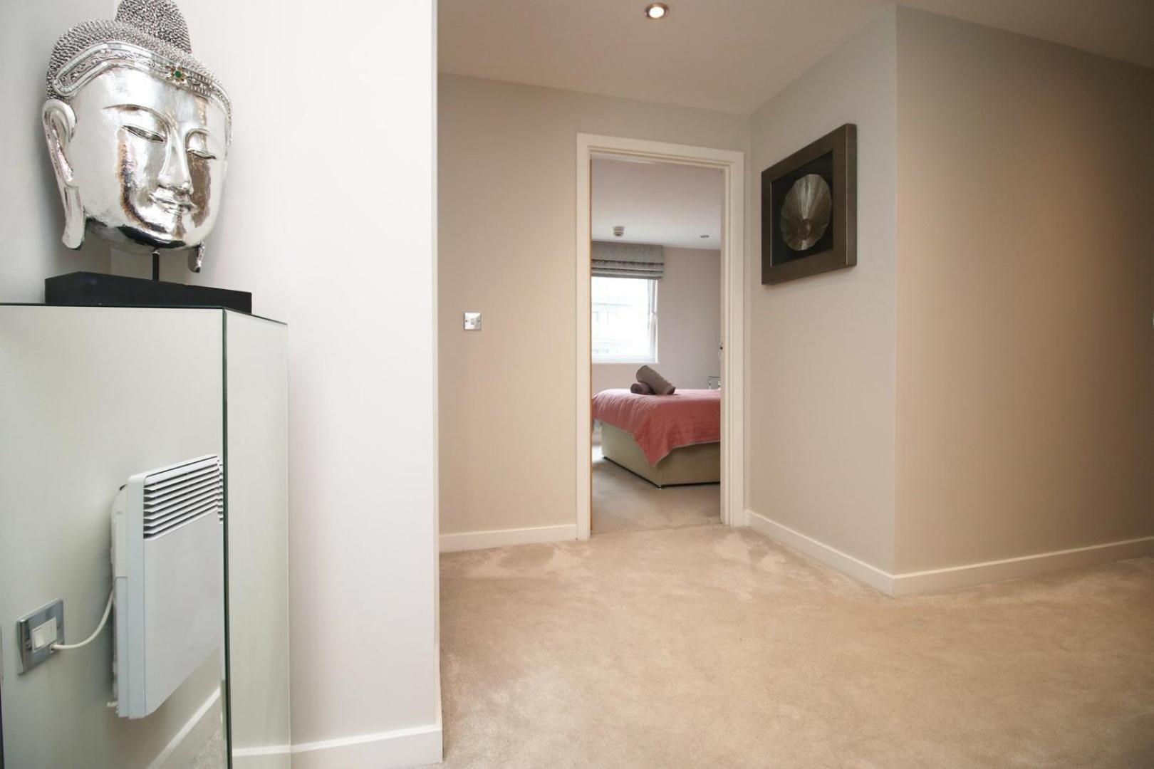 Perfect Getaway In Cardiff Marina Apartment Екстериор снимка