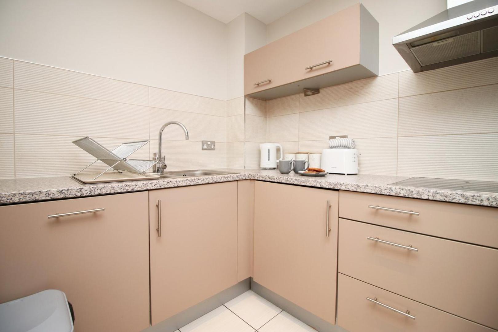 Perfect Getaway In Cardiff Marina Apartment Екстериор снимка