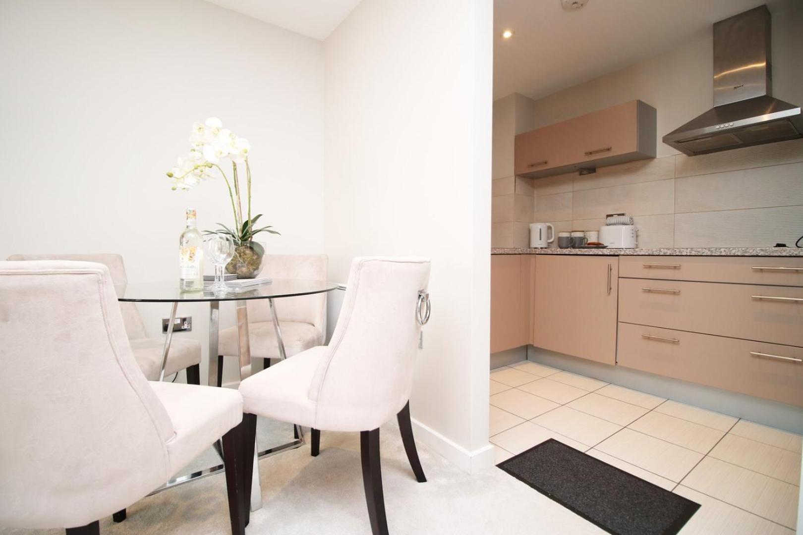 Perfect Getaway In Cardiff Marina Apartment Екстериор снимка